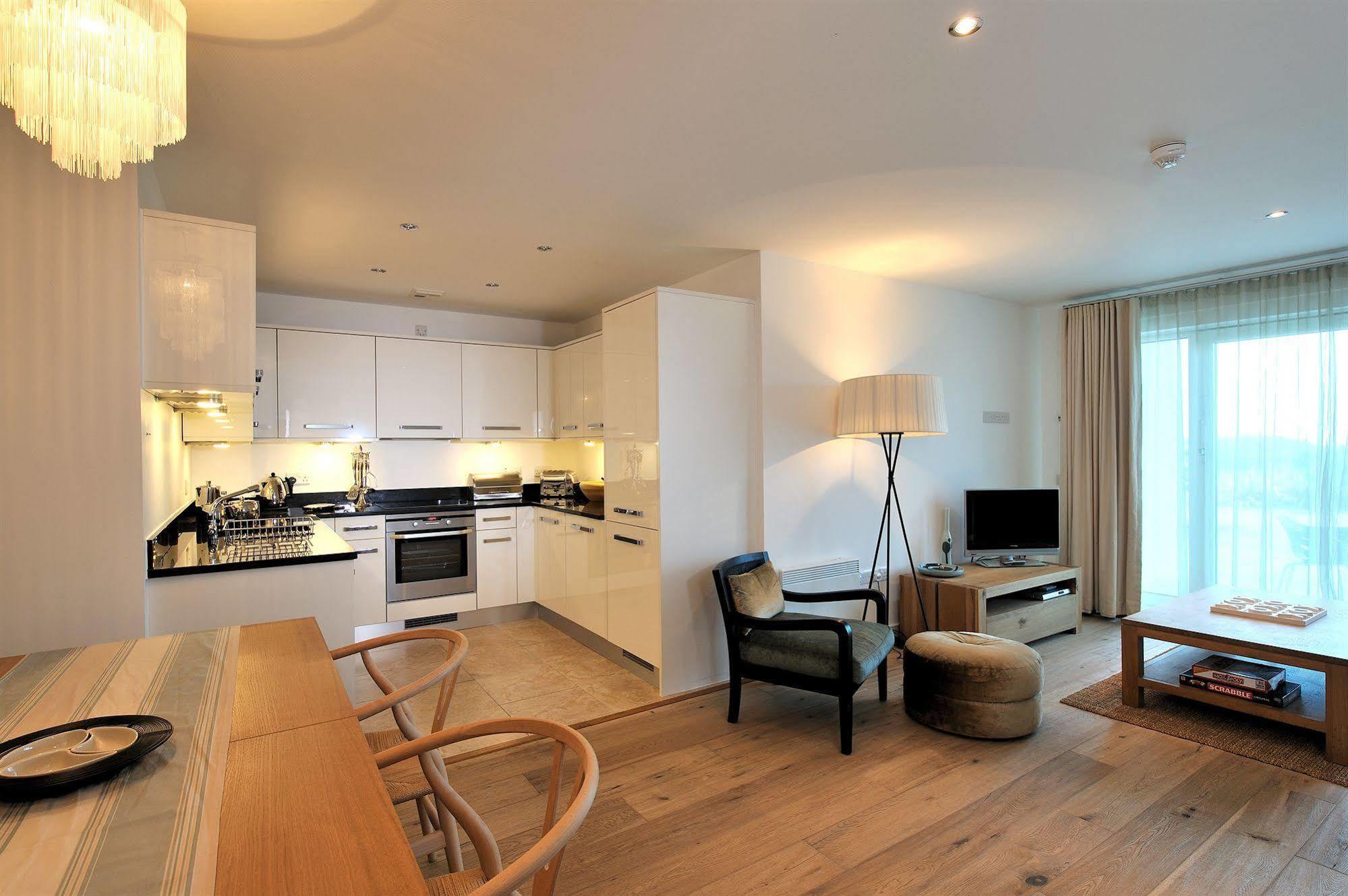 St Moritz And Cowshed 4*