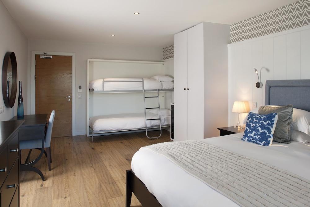 St Moritz And Cowshed Hotel