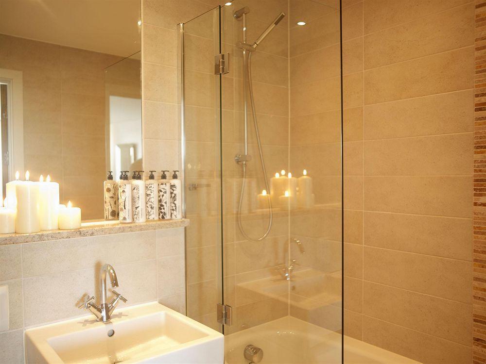 Hotel St Moritz And Cowshed 4*